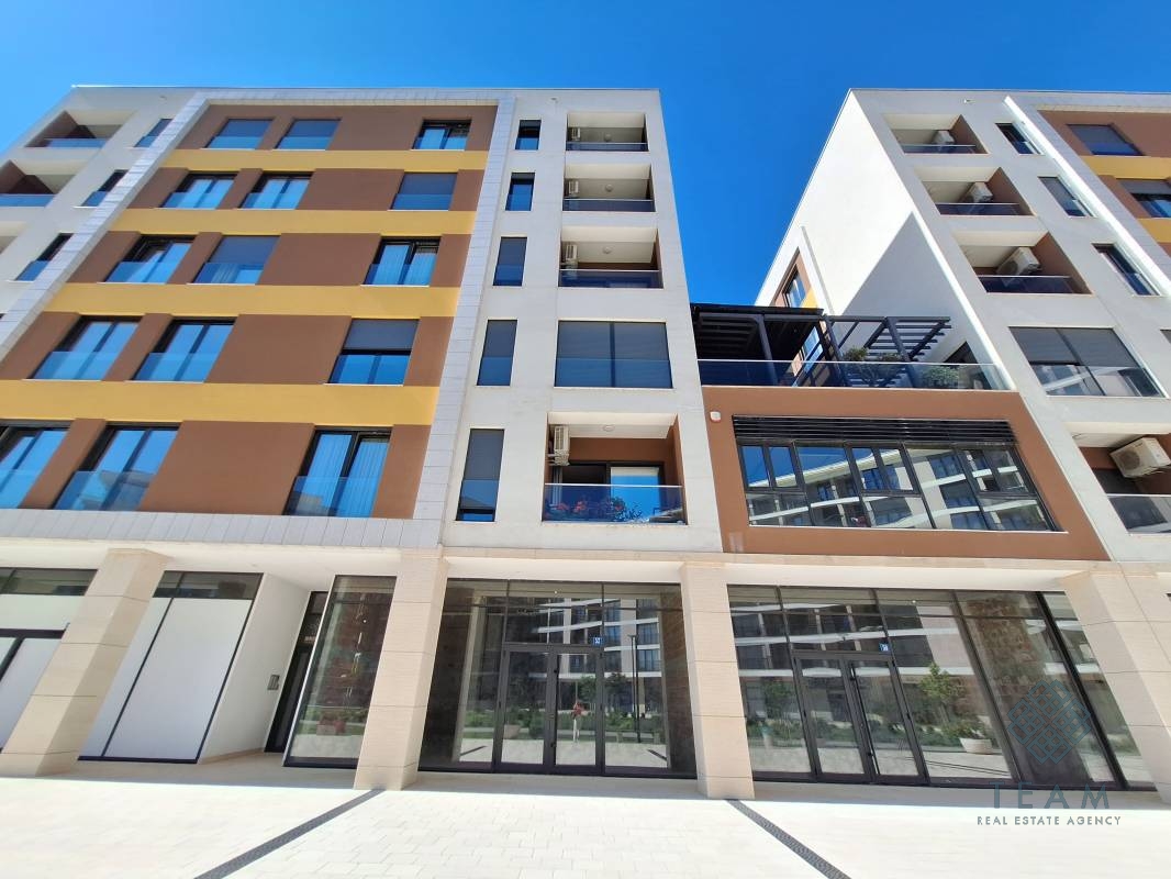 Podgorica, Iza Capital plaze, poslovni prostor 357m2 